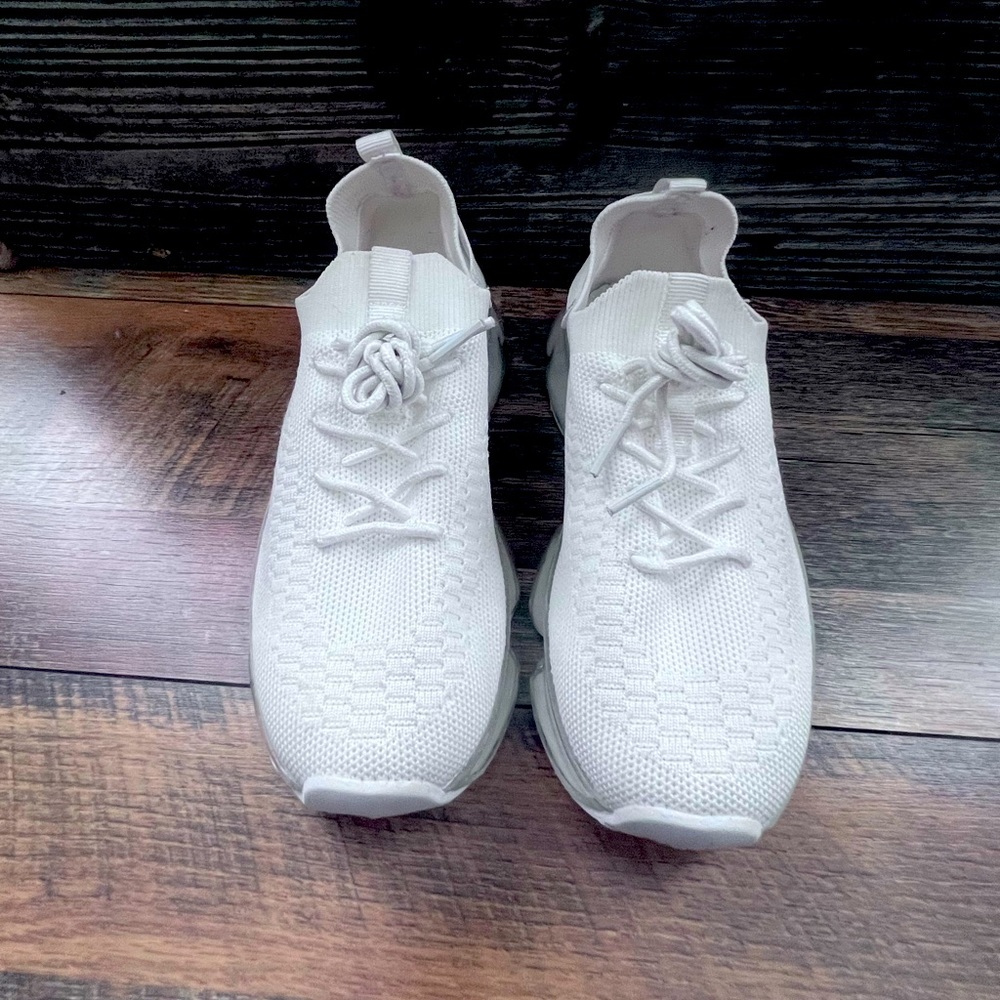 Kid’s Sneakers